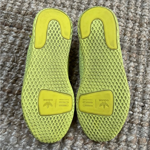 Adidas Pharrell Williams Tennis Hu V2 shock yellow size 5.5 - Picture 9 of 10